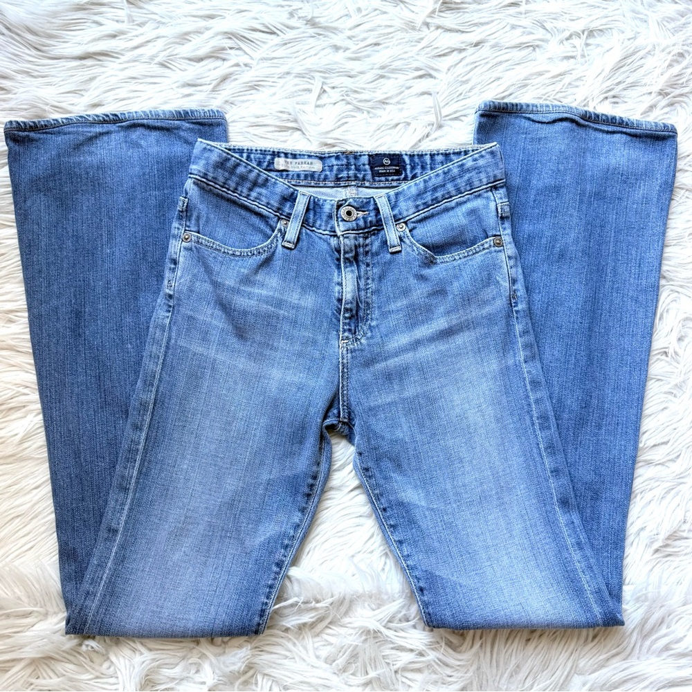 Women’s Light Blue Denim Jeans